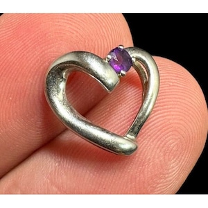 10k Heart Pendant White Gold And Amethyst Round Setting Slide Pendant