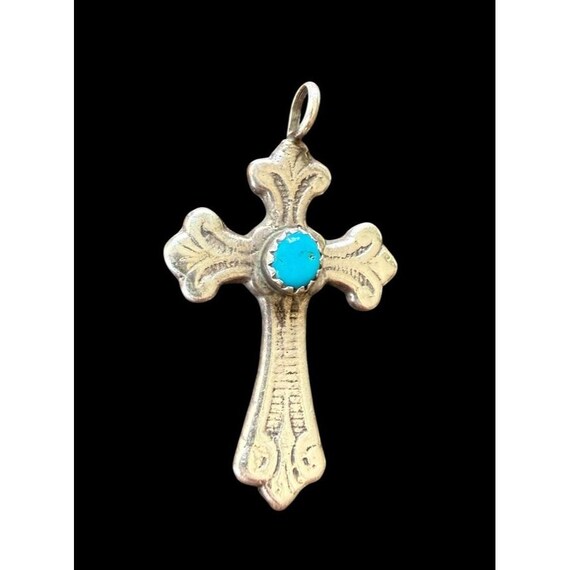 Navajo Handmade Etched Cross Sterling Silver Round Turquoise