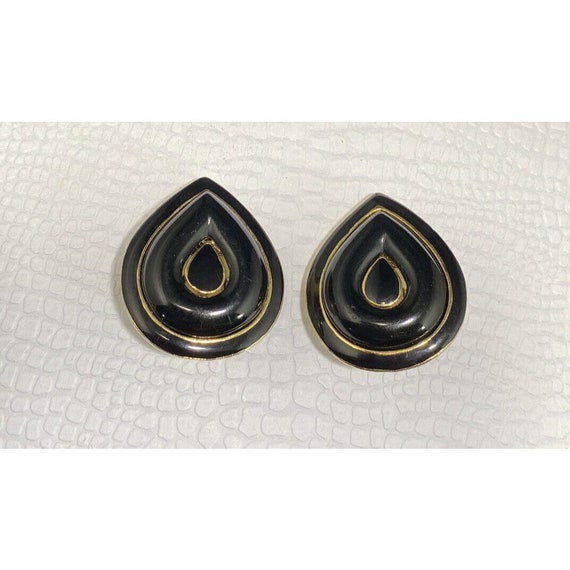 Geometric Kenneth Jay Lane Black Enamel Clip On G… - image 2