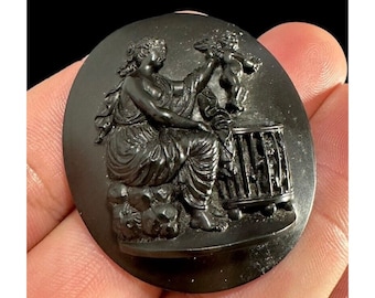 Antiguo Wedgwood Inglaterra tallado Cameo Placa de luto Figura neoclásica