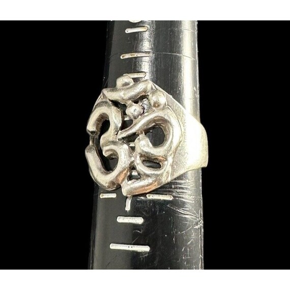 Sterling Silver Om Ring Symbol Band Size 6.5 Vint… - image 4