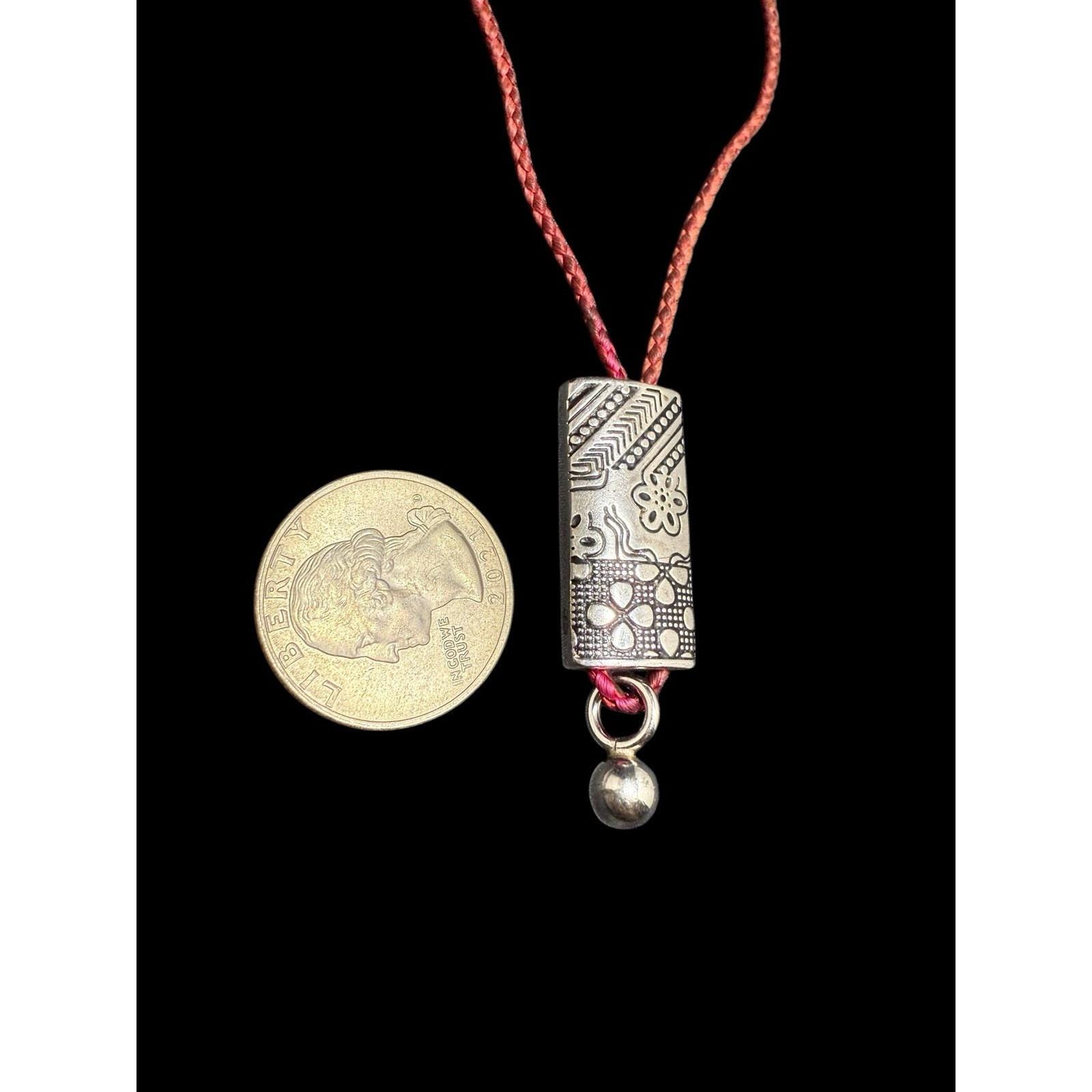 アクセサリー Archive KENZO 925 Silver Coin Necklace Kenzo Paris 925 Necklace Sterling Silver Flower Pendant Red Silk