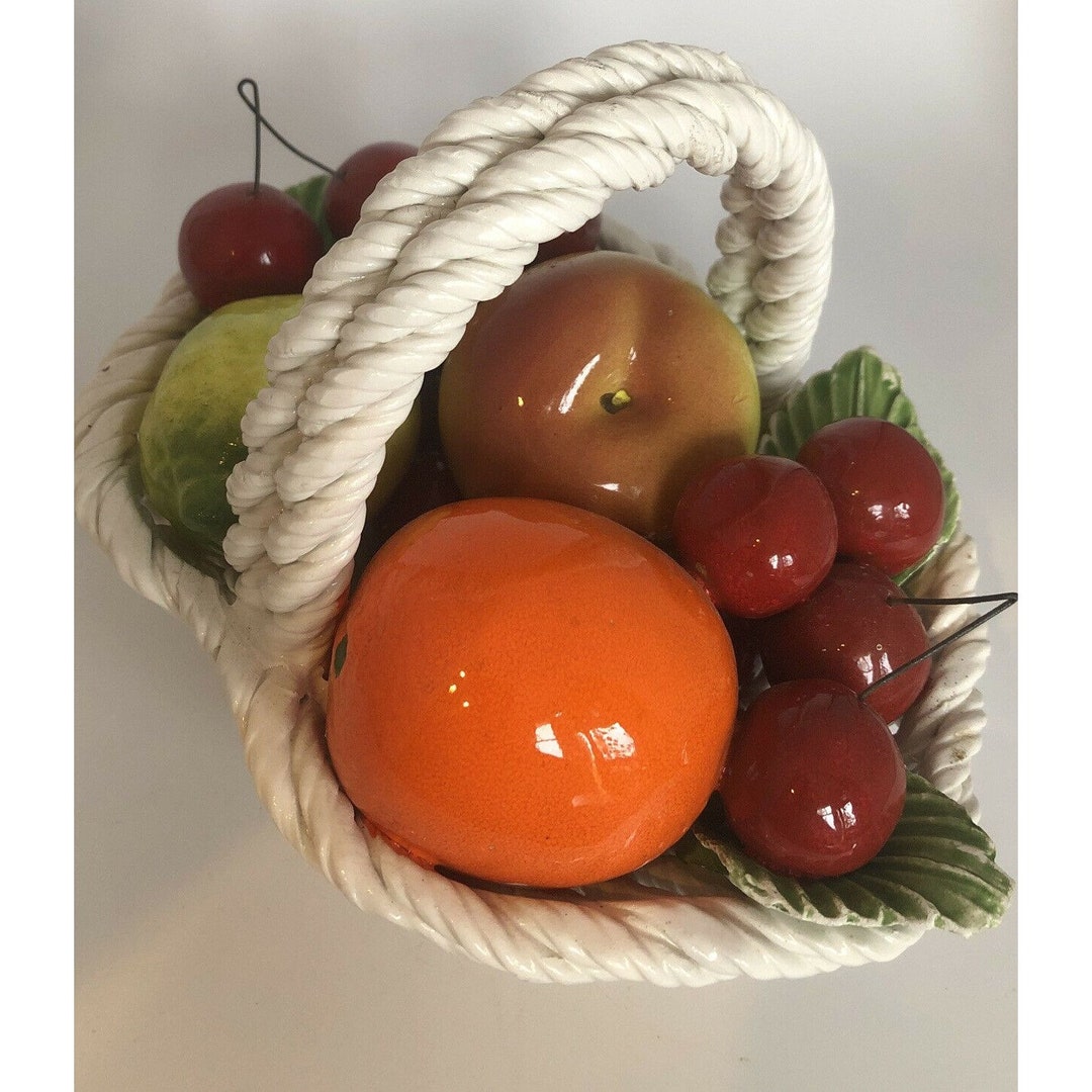 capodimonte 果物皿 盛り皿 イタリア製 陶器 CAPODIMONTE ITALIAN PORCELAIN #1326 APPLIED FRUIT 9