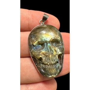 Pendant Labradorite Carved Skull Silver Dangle Artisan