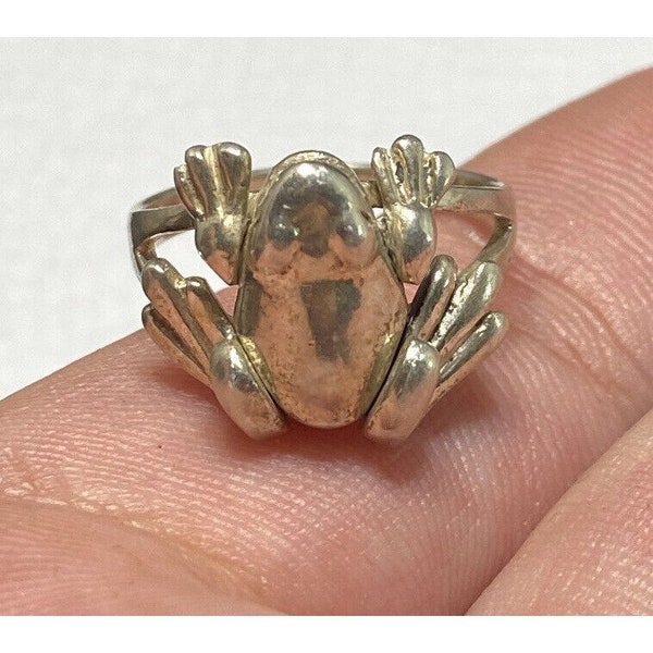 Sterling Silver Movable Frog Ring Size 7 3/4 Articulated Arms and Legs Amphibian VINTAGE