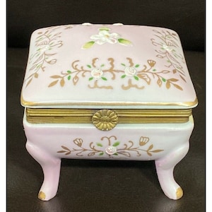 Light Pink Hand Painted Porcelain Floral Footed Trinket Box Vintage