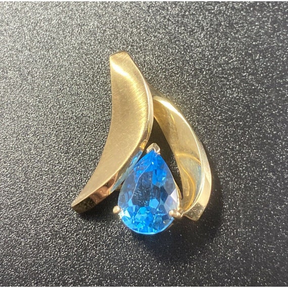 14k Yellow Gold Pendant W/ Pear Shaped Blue Topaz… - image 5