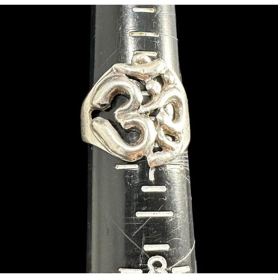 Sterling Silver Om Ring Symbol Band Size 6.5 Vint… - image 2