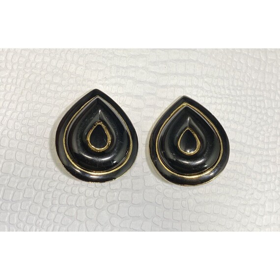 Geometric Kenneth Jay Lane Black Enamel Clip On G… - image 6