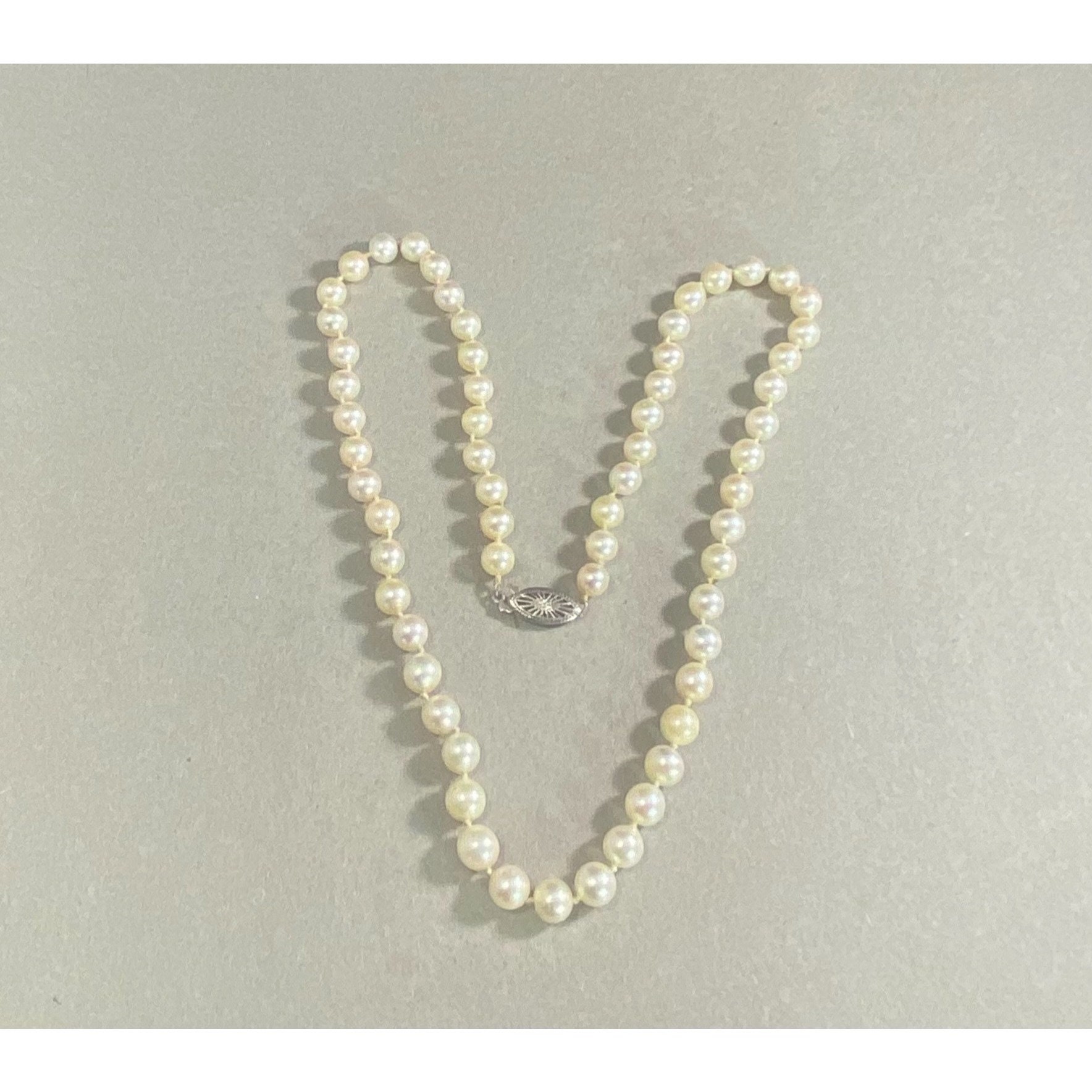 Collier Et Boucles D'Oreilles En Perles Dorées - Fermoir Or Blanc 14K - Occasion