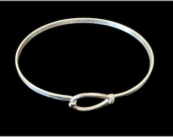 Signed 925 LA Sterling Silver Bangle Wishbone Bracelet Hinged Designer