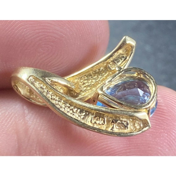 14k Yellow Gold Pendant W/ Pear Shaped Blue Topaz… - image 4