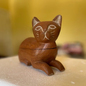 Vintage Wooden Carved Cat Lover Trinket Box Kitten Thailand Hand Crafted Kitty