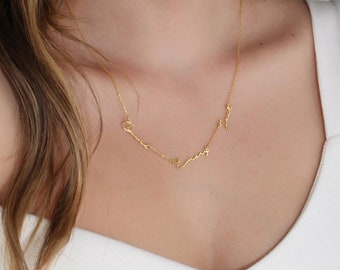 Collier prénom minimaliste multiple, collier 3 prénoms, bijoux prénom en or personnalisés, cadeau personnalisé pour elle, collier de Noël, bijoux de famille