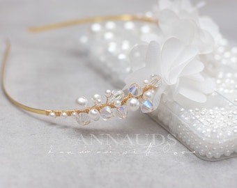 Bridal jewelry hair wreath