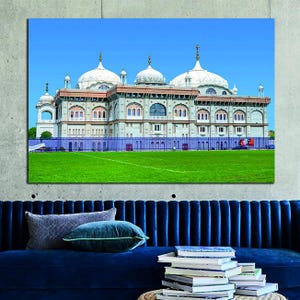 Guru Nanak Darbar Gurdwara View Printed Canvas wall Mural Ideal new home gift wall decor picture poster interior decor artwork art