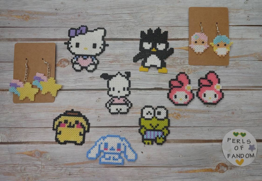 Hello kitty perler beads  Hello kitty keychain, Easy perler beads