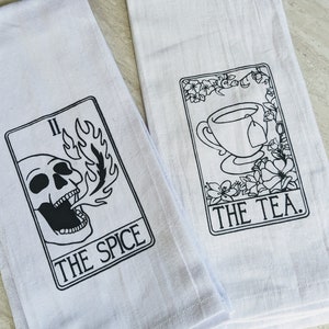 Tea & Spice Tarotkaarten Keukenhanddoeken Decor, theedoek Heksencadeaus, leesgrage cadeaus, cadeau beste vriend, cadeau boekenliefhebber, cadeau moederdag, Moederdagcadeau