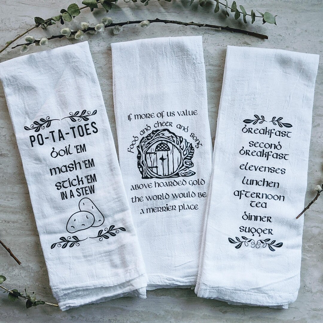 Bookish Tea Towels, Best Sellers LOTR Cottagecore Fantasy Merch, Fantasy Book Lover Gift, Second Breakfast Hobbitcore LOTR Kitchen Decor - Full Set of 3