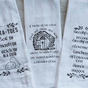 LOTR Tea Towels, Lord of the Rings Mothers Day Gift, Tolkien Book Lover Gift Kitchen Towels Dark Academia Decor The Hobbit Best Friend Gifts image 2