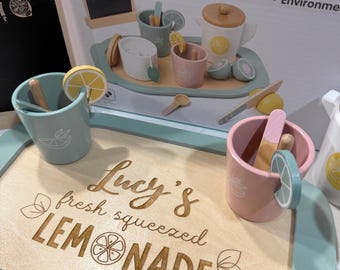 Personalisiertes hölzernes Limonaden-Tee-Set: Kinder