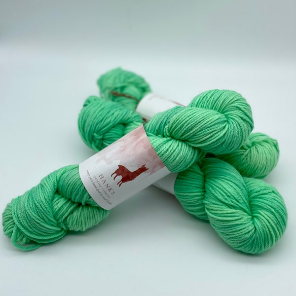 Minty Fresh | Worsted Hand Dyed Yarn Superwash Merino Wool