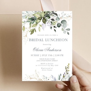 Invitation imprimable élégante de déjeuner de douche nuptiale de verdure d'eucalyptus d'aquarelle ; Modèle modifiable téléchargeable Corjl au format png, jpg, pdf