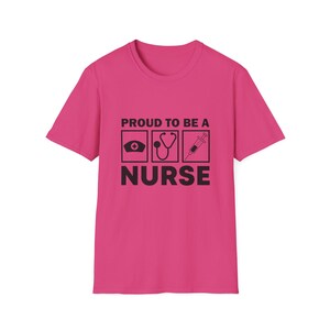 Krankenschwester stolz T-Shirt, medizinisches Beruf Shirt, Geschenk für Pflegekräfte, RN Wertschätzung Top, Pflegeschüler Geschenk, Krankenhauspersonal Kleidung
