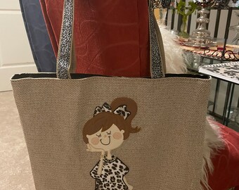 Our exclusive and adorable ponytail gal menina tote bag -made in Brazil just for you