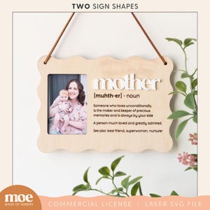 Definição de mãe Placa de foto pendurada Presente Dia das Mães Corte a laser Arquivo Gravura Design | 2 formas