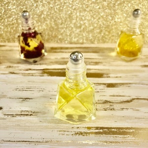LISO (smooth) Hibiscus lip oil sensitive skin | natural moisturizing lip oil |smoothing & hydrating lip oil |brightening plumping lip oil