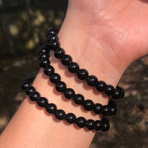Zwarte kralenarmband 8 mm | stijlvolle zwarte kralenarmband | Zwarte elastische armband met kralen