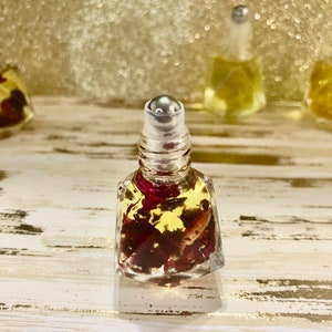 LISO (smooth) Hibiscus & Rose lip oil | all natural moisturizing lip oil | smoothing and hydrating lip oil |brightening and plumping lip oil