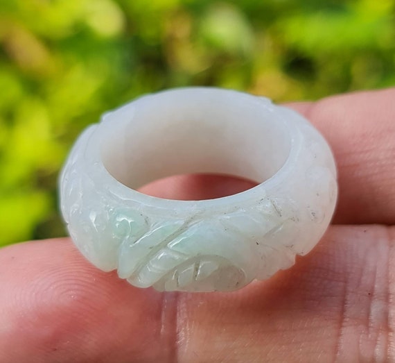 Rare Hand Carved Jadeite Round Ring Band Or Thumb… - image 2