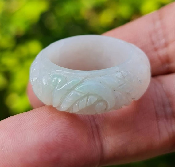 Rare Hand Carved Jadeite Round Ring Band Or Thumb… - image 1