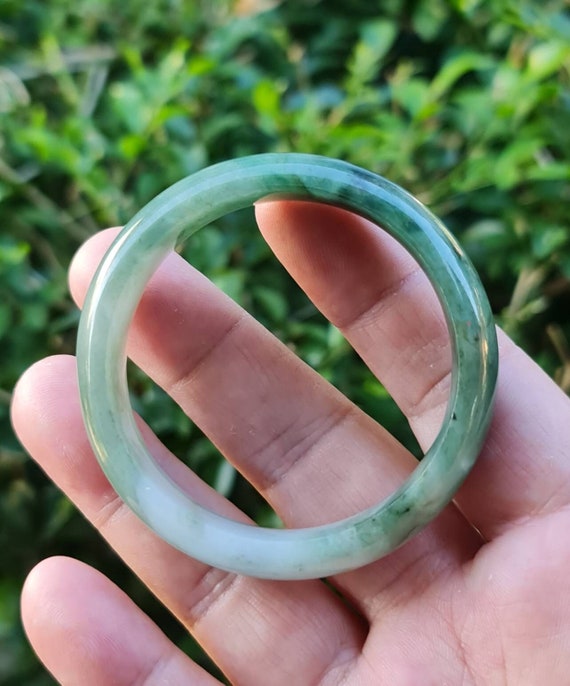Untreated jade bangle discount