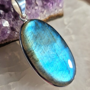 Artisan crafted blue labradorite sterling silver pendant oval