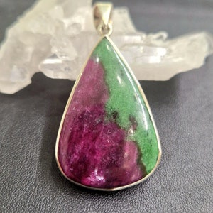 Zoisite ruby silver pendant, High-grade drop shape
