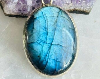 Pendentif En Labradorite Naturelle 19 Grammes - Pierre Aux Reflets Bleutés, Neuf Avec étiquettes