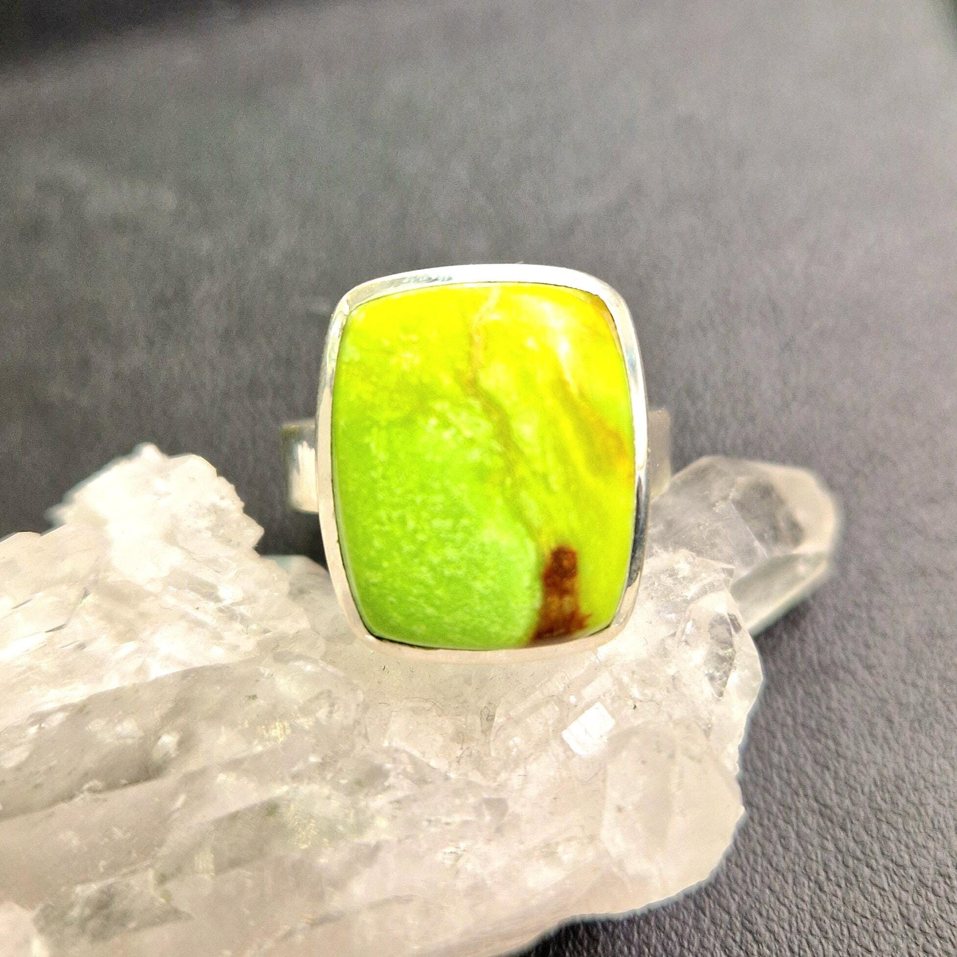 Sterling Silver Rectangle Gaspeite Ring Sterling Silver Rectangle Gaspeite Ring