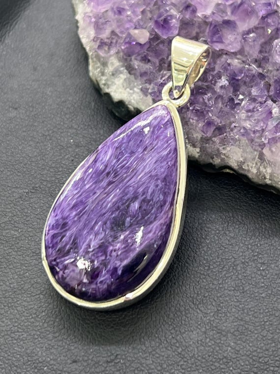 チャロアイトとスターリングシルバーのドロップ型ペンダント - Etsy 日本