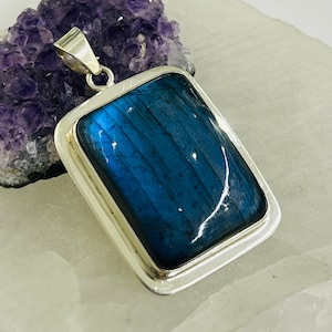 Artisan crafted Labradorite sterling silver pendant rectangle shape