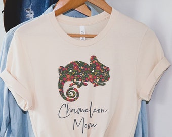 Chameleon mom shirt, sweatshirt, hoodie, gift, chameleon mama, owner, pet, reptiles, cute