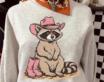Sweatshirt roze laarzen wasbeer, hoodie western Trash Panda, grappige cowboy wasbeer-T-shirt, retro roze shirt cowgirl, schattige dierenafbeelding sku5-50