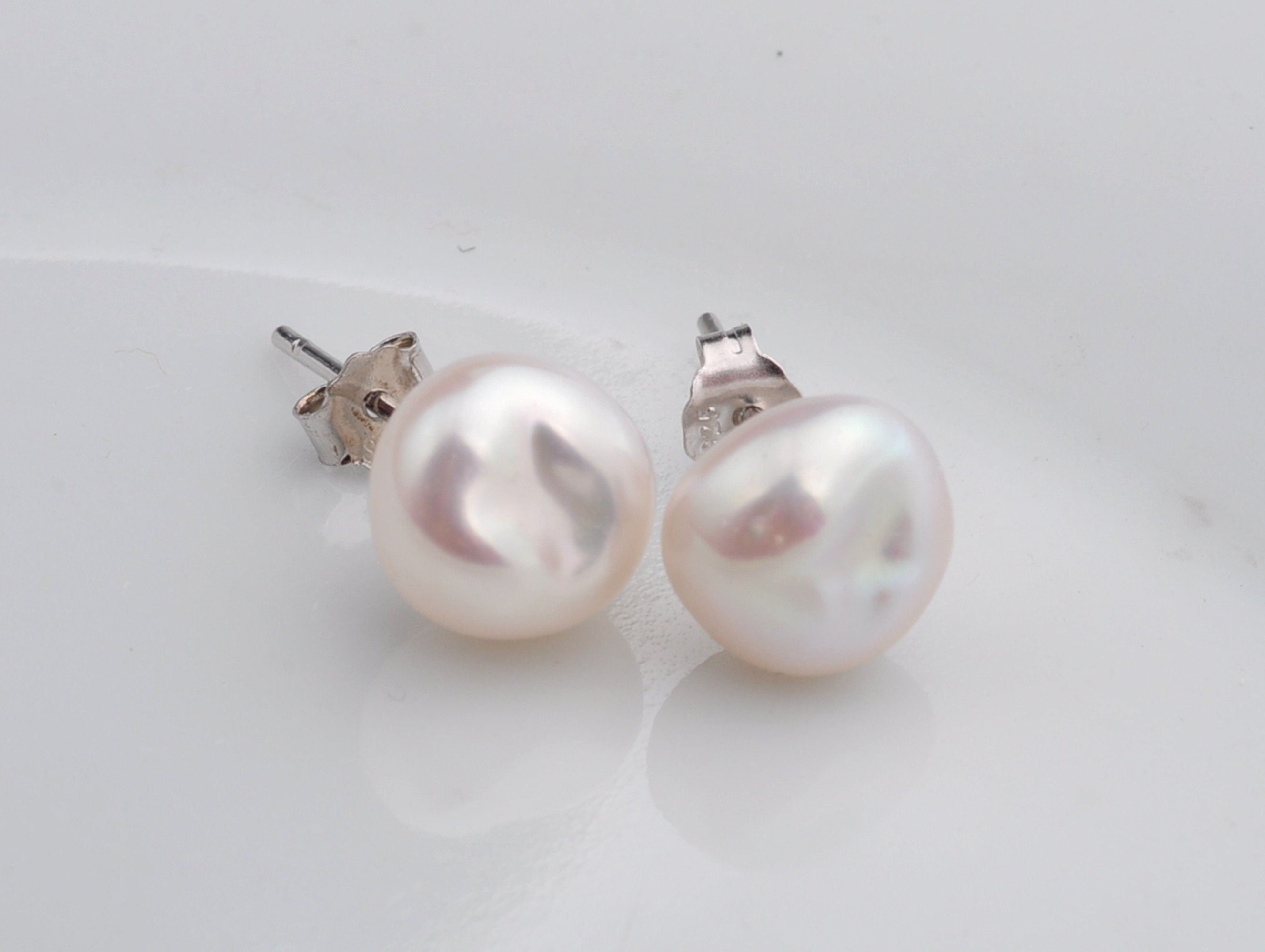 Fresh Water Pearl And Oval Moonstone Drop Earrings In Yellow Gold For Sale At - Foto 9