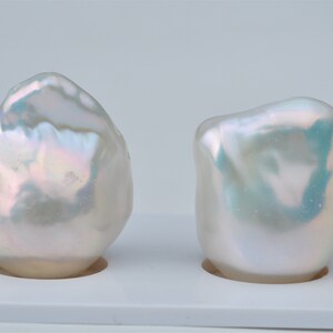 Baroque Pearl Pair With Natural Metallic White---AAC006