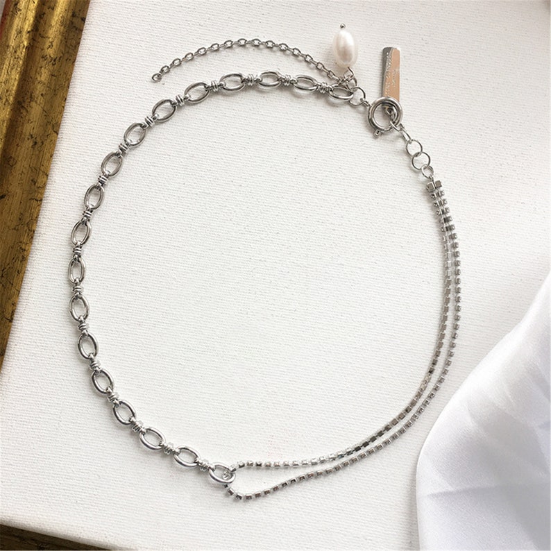 Minimalist Necklace with natural baroque pearl