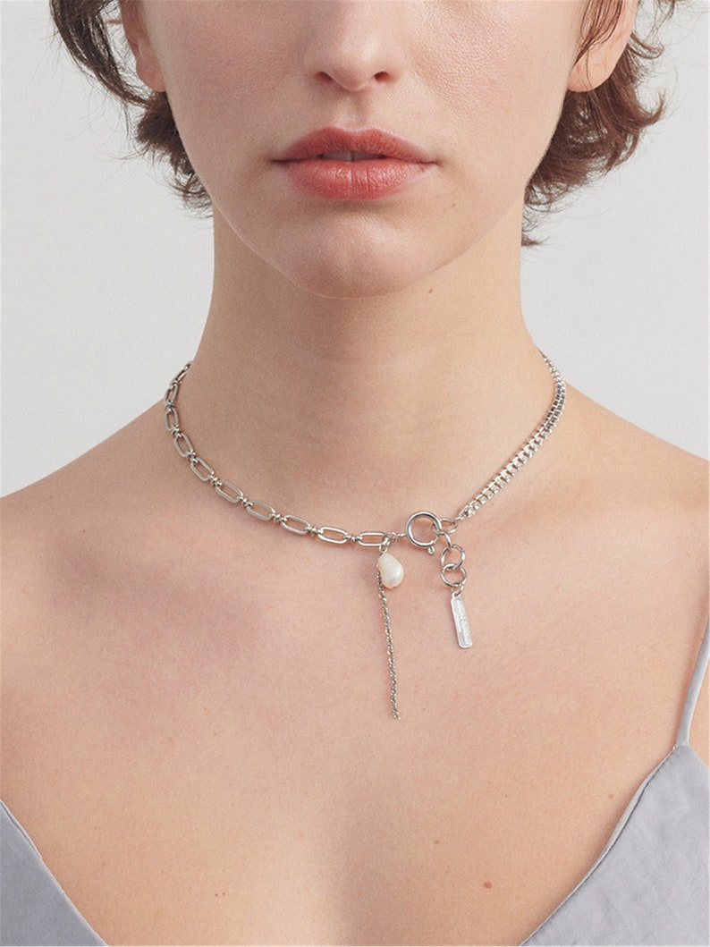 Minimalist Necklace with natural baroque pearl