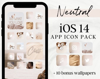 Può includere: Un mockup di uno schermo di iPhone che mostra un pacchetto di icone di app iOS 14 in tonalità neutre. Le icone sono disposte in una griglia e presentano immagini di noci di cocco, foglie di palma, sabbia e altri elementi ispirati alla natura. Il testo "Neutral iOS 14 App Icon Pack" e "+ 10 bonus wallpapers" è visualizzato sotto le icone.