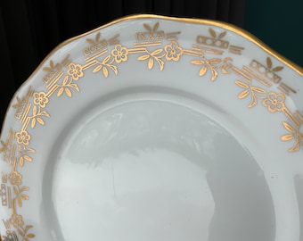 クズネツォフアンティーク磁器、手描きのプレート、クズネツォフ D